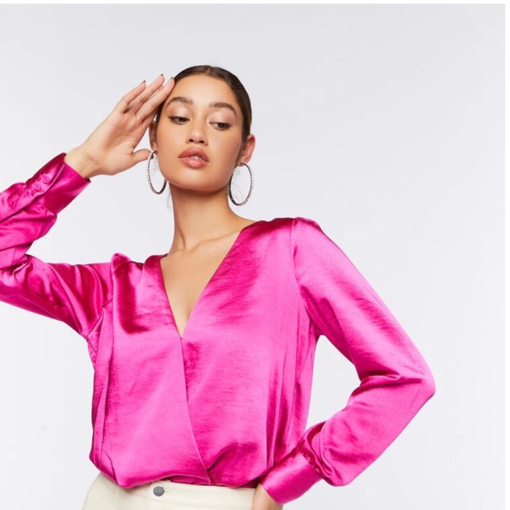 SOLD!!! New with tags blouse bodysuit forever 21 fucsia/hot pink